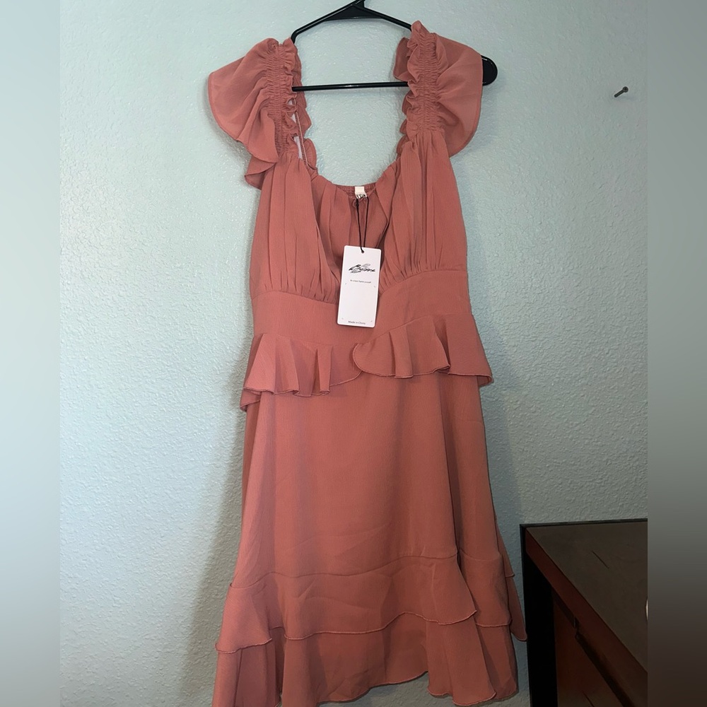 Women’s dress